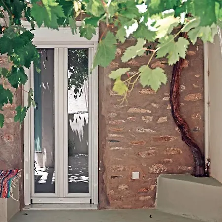 Country house Agnes Ano Syros