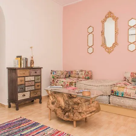 Agnes Country house