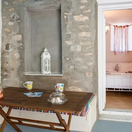 Agnes * Ano Syros
